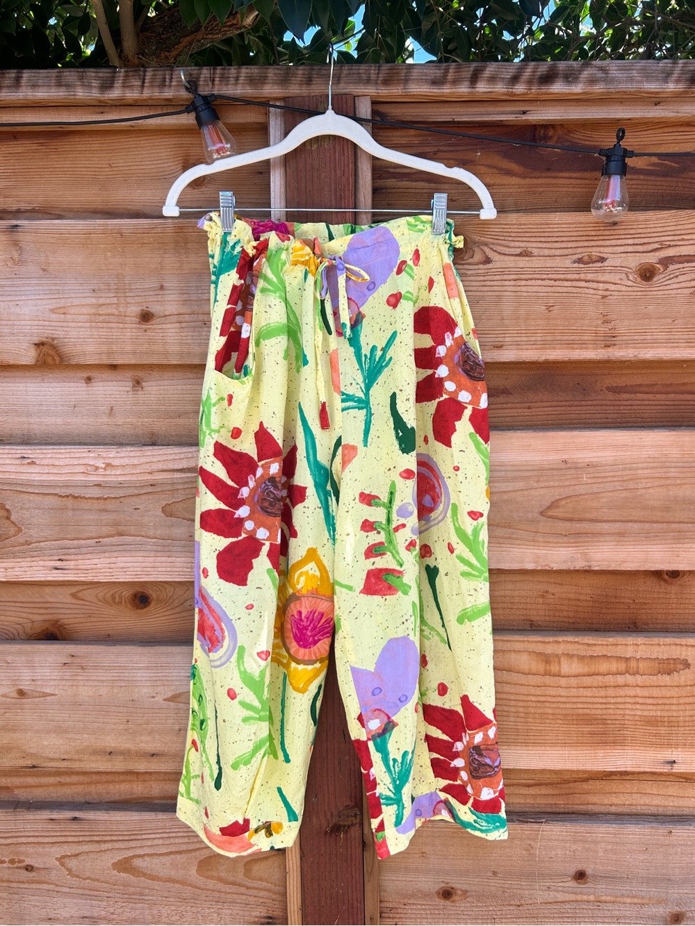 Vintage 90s Jam’s World Yellow Floral Abstract High Waisted Capri Pants Medium